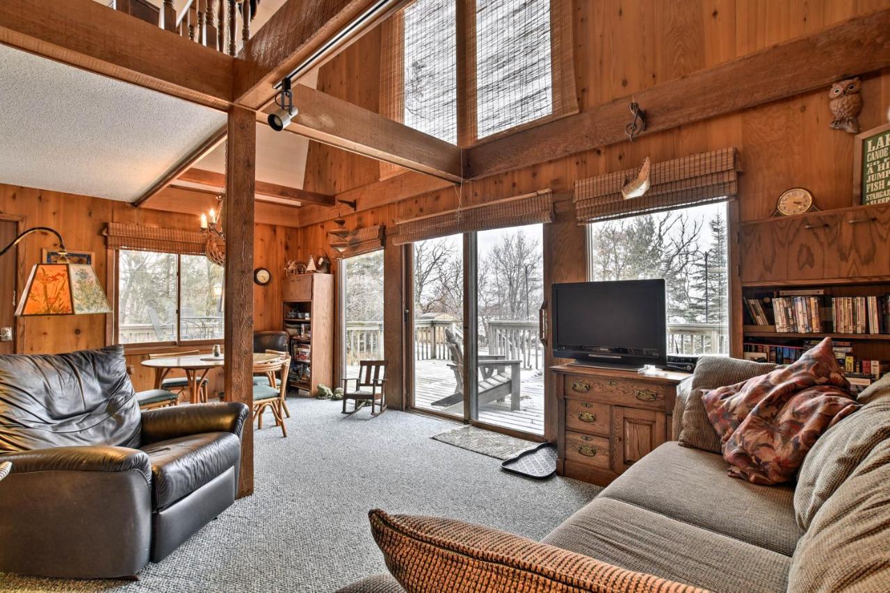 Lakeview 10-Acre Kimball Cabin With Private Beach! Exterior photo